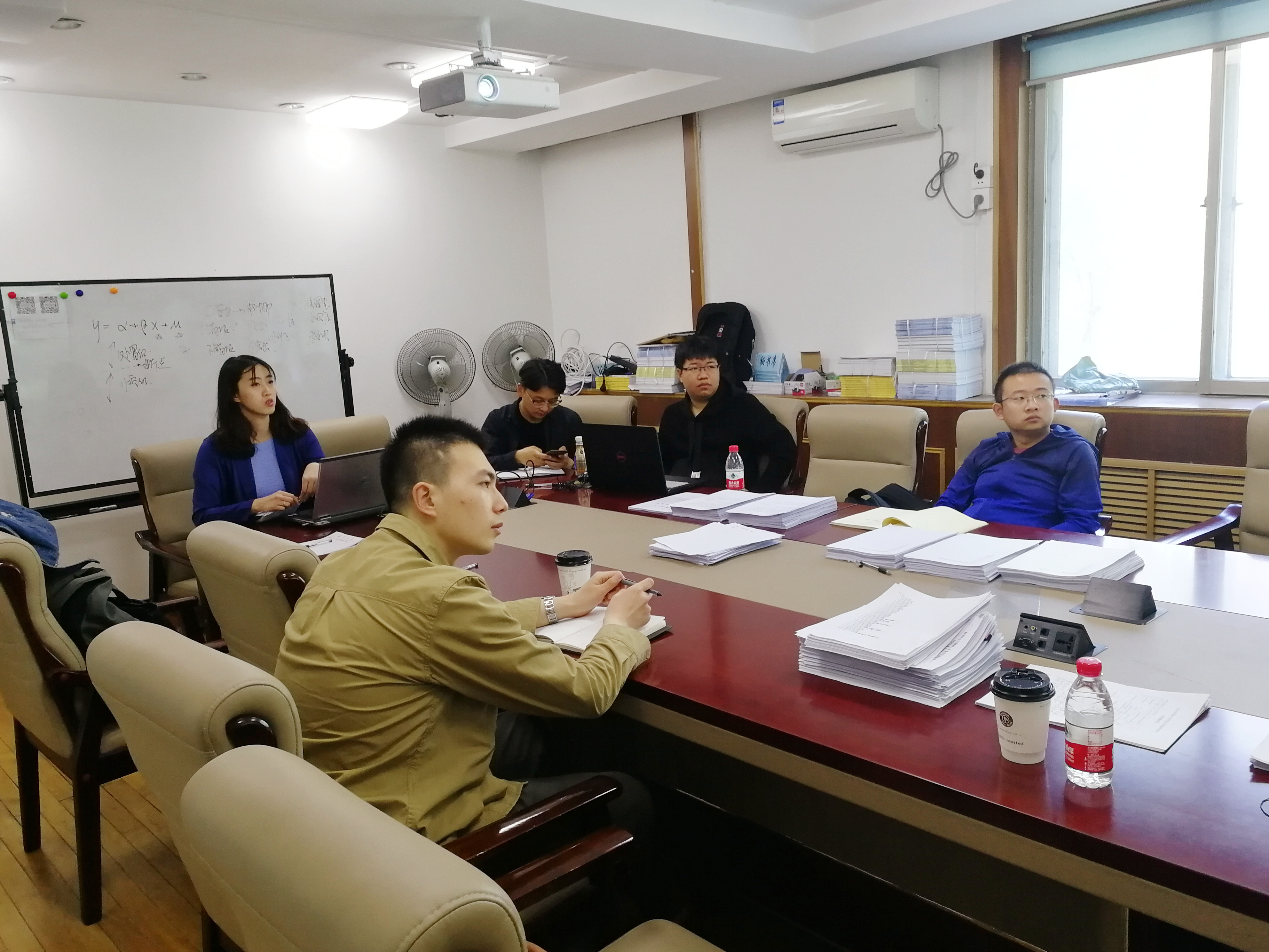 美加墨世界杯官网博士生沙龙2019-04(总第4期)简报图片.jpg 美加墨世界杯官网博士生沙龙2019-04(总第4期)简报图片.jpg