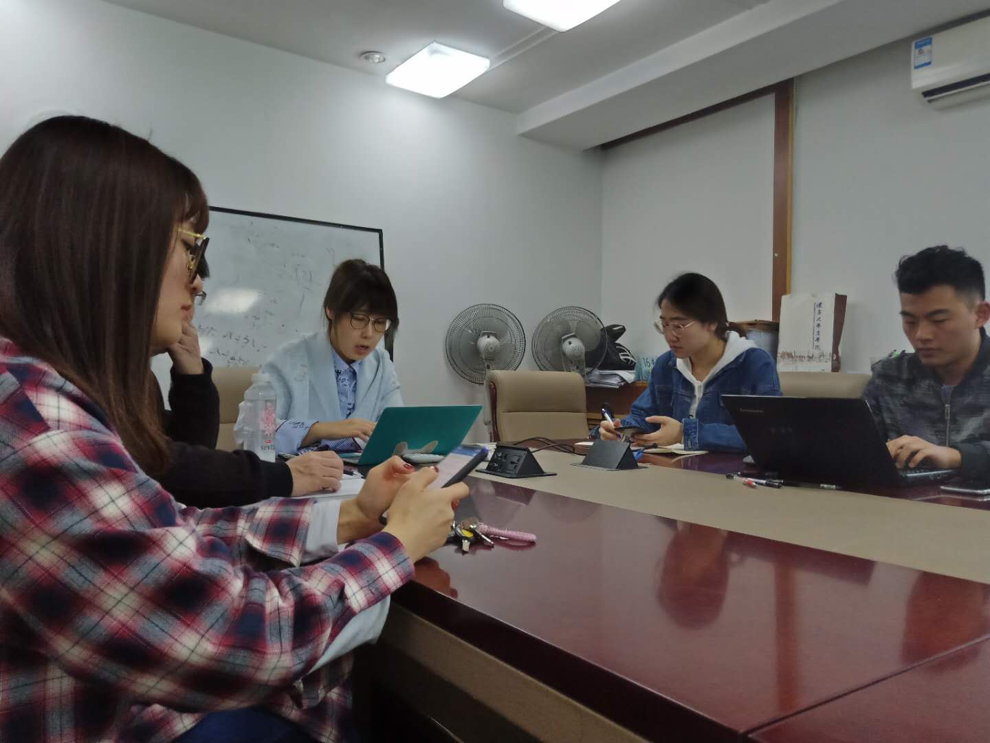美加墨世界杯官网博士生沙龙2019-03（总第3期）简报图片.jpg